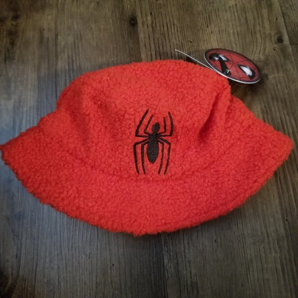Marvel Spider-man Sherpa Bucket Hat - Picture 4 of 9